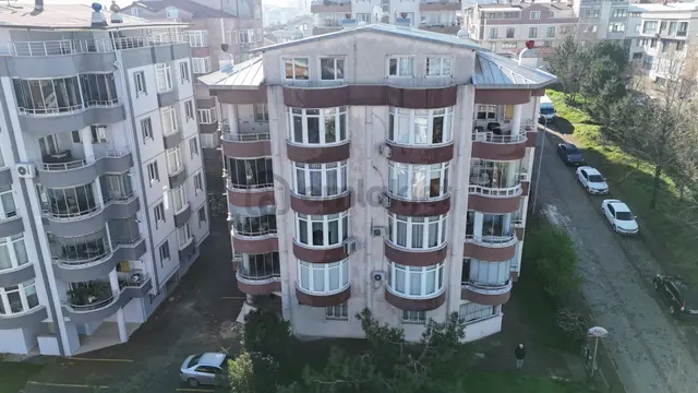 Nilüfer Üçevler Ayyıldız Sitesi'nde Satılık 3+1 Daire 2