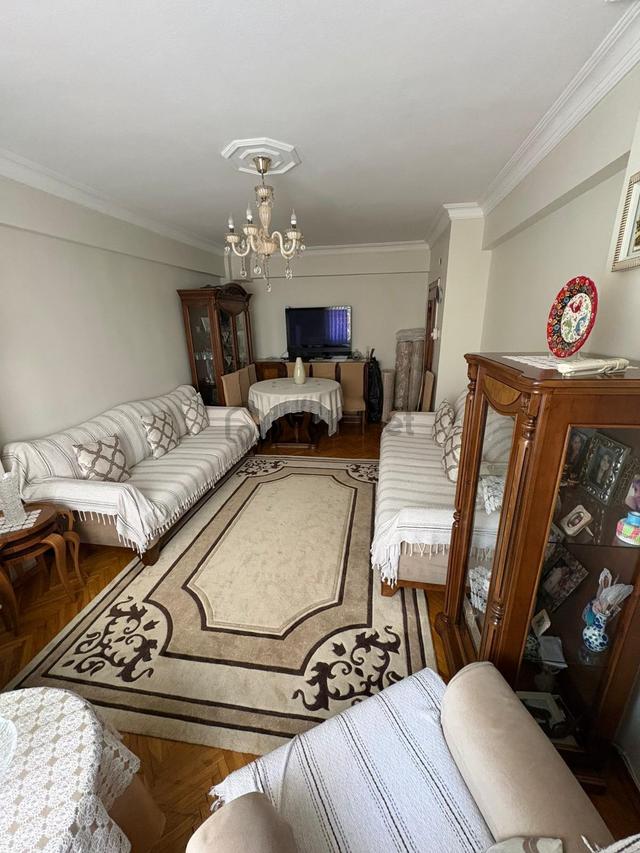 İstanbul House'dan Güngören Güven Mahallesinde 2+1 Ara Kat 4