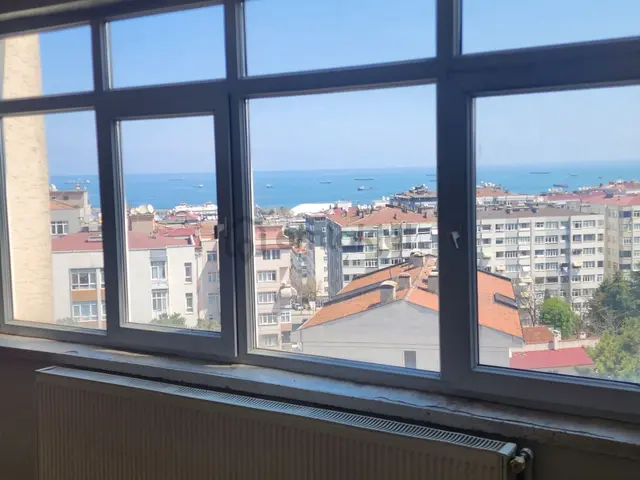 Lise Caddesinde Önü Açık Deniz Manzaralı 3+1 Satılık Daire 4