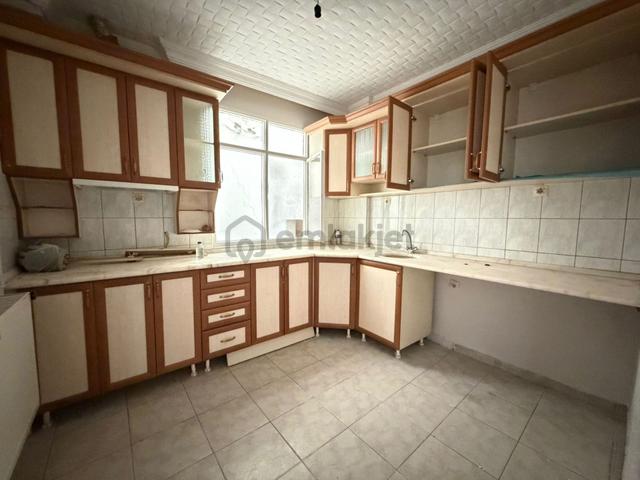 Şafak'tan Fatih Cad. Yanı 2+1 Ön Güney Cephe Balkonlu Kiralık 3
