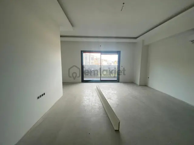 Turyaptan Yeni Projede Göztepe Stadına Yakın,havuzlu Sitede 2+1 3