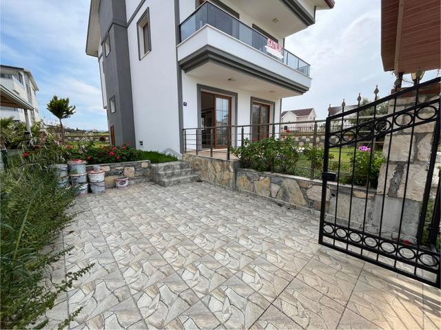 Didim Mersinderede Deniz Manzaralı 4+1 Müstakil Arsalı Villa 5