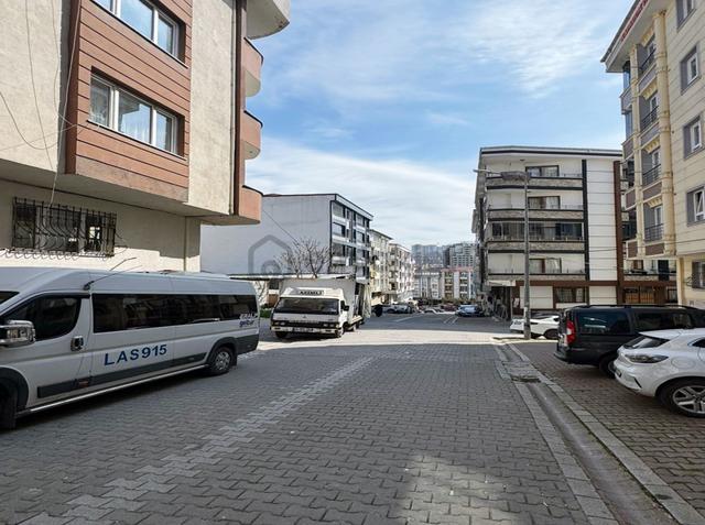 Vira Yapı'dan Beylikdüzü Marmara Park Avm'ye Yakın 2+1 Satılık ! 4