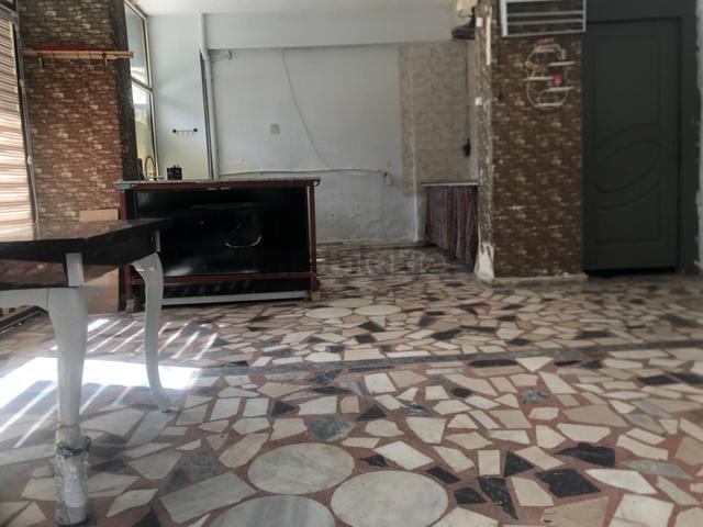 Satlık Karataşta Site İçinde Garaj Tapulu Dükkan 5