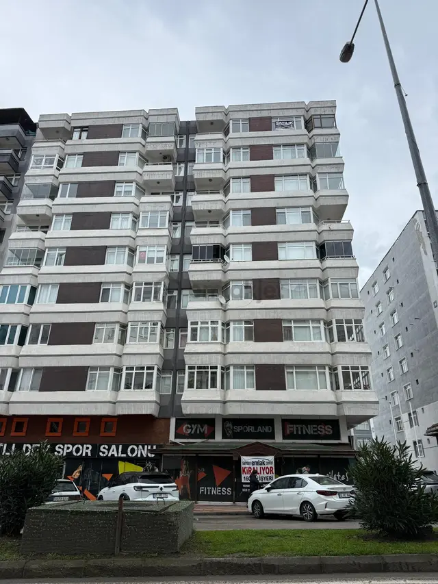 100. Yıl Bulvarına Cephe 3+1 Geniş Ferah Satılık Daire 1