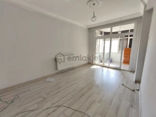 Adana Yeşilyurt’ta Mavi Bulvar & Alparslan Türkeş’e Yürüme Mesafesinde 3+1 Kapalı Mutfak Daire 3