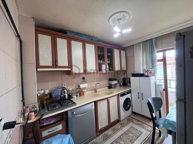 Ankara Kazanç'tan Asansörlü Salon Bağımsız Cadde Cepheli Satılık 3+1 Daire...! 4