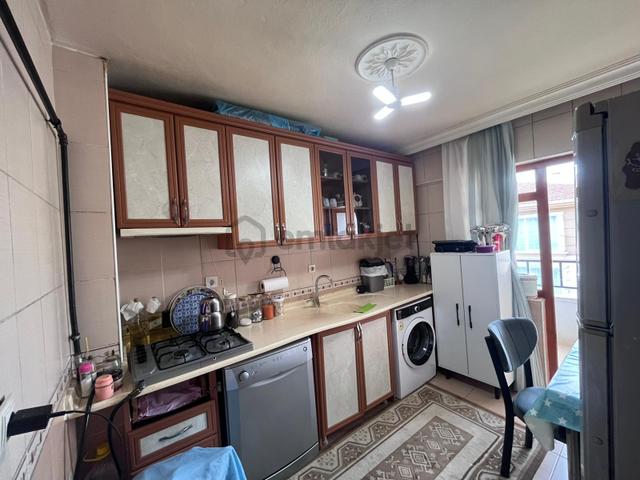 Ankara Kazanç'tan Asansörlü Salon Bağımsız Cadde Cepheli Satılık 3+1 Daire...! 3