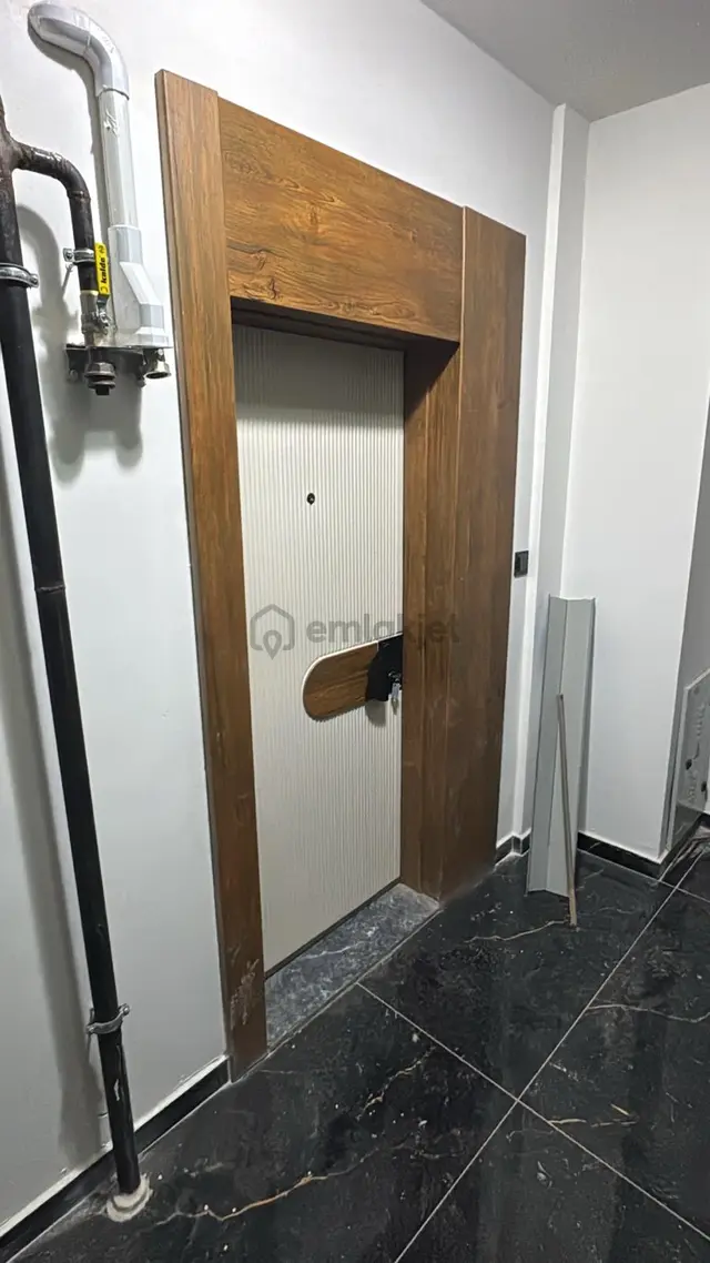 Köşe "0" Daire&ofis&klinik - Akhisar Kirazoğlu Hastanesi Yanı 2