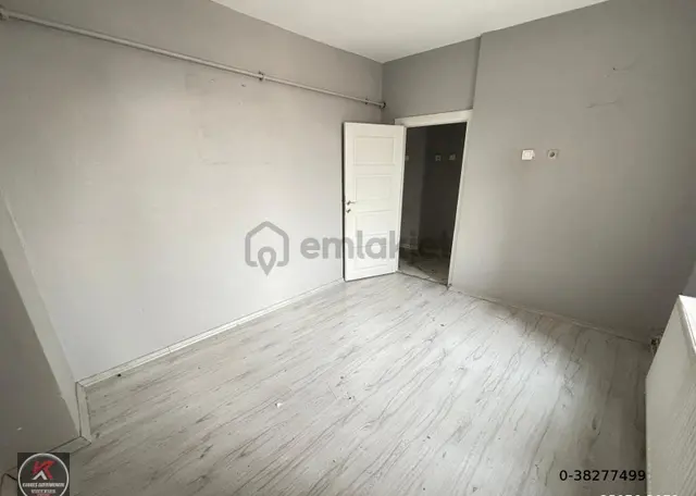 Karamürsel Merkezde – Sahile Ve Ulaşıma Yakın, Masrafsız Kiralık 2+1 Daire 5