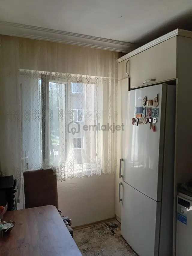 Cumhuriyet Mh Doğalgazlı Masrafsız Satılık 3+1 Daire 2
