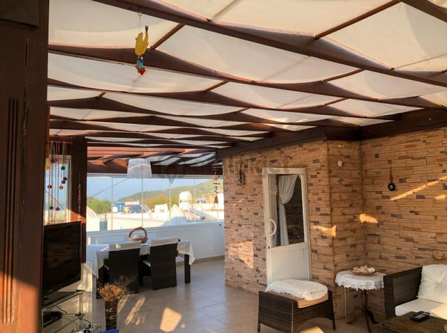 Muğla Bodrum Gölköy'de Denize 65 Metre Mesafede Satılık Villa 4