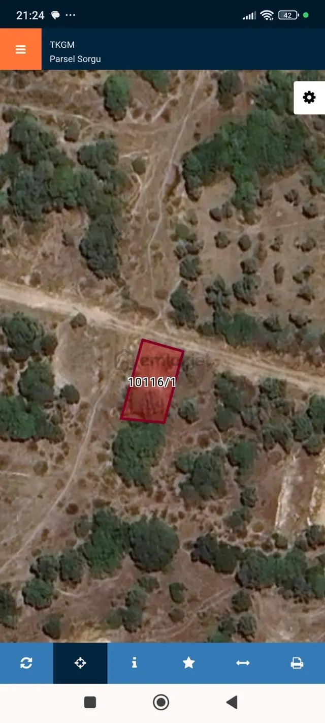 Yenifoça Donatkent’te Satılık 2adet Müstakil Arsa 2