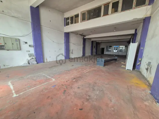 Delux'den 100.yıl Sanayi Sitesinde 400m2 Satılık Dükkan 3