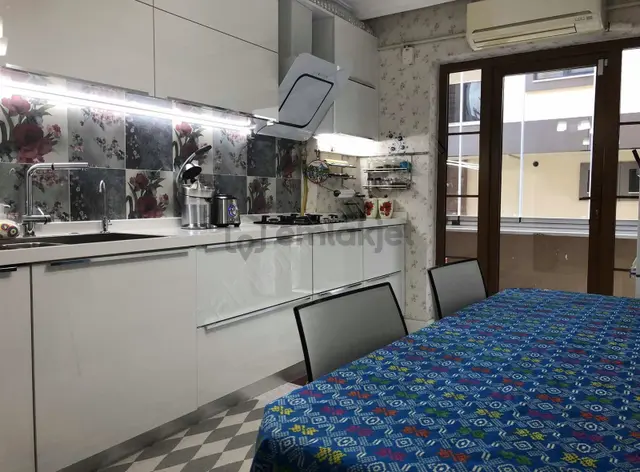 Meclis Mah Metro Durağı Sokağında Emsalsiz Kiralık 1