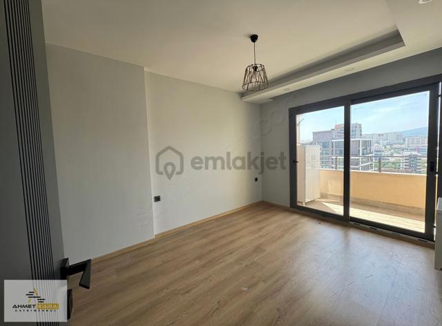 Ahmet Kara'dan Kuzeykent Mah. 34.cad Üzeri 2+1 Kiralık Daire 4