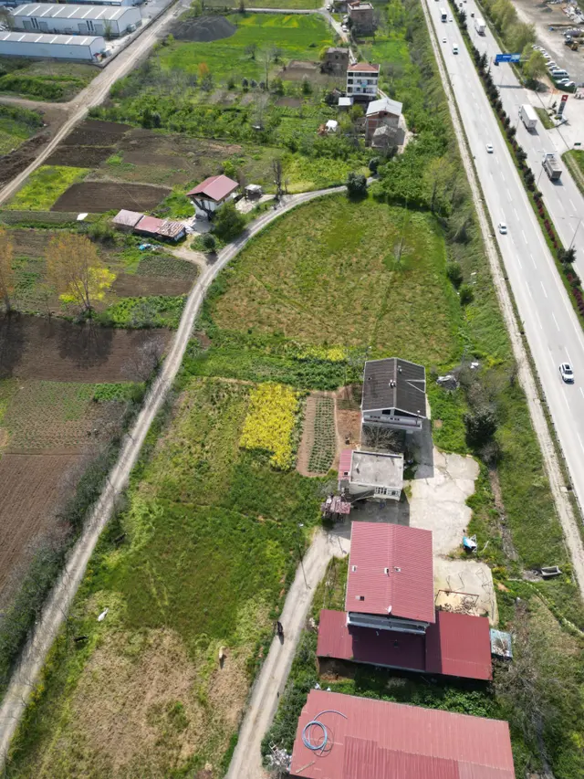 Dereler Ankara Bulvarı Cepheli Ticaret+konut İmarlı 511 M² Hisse 4