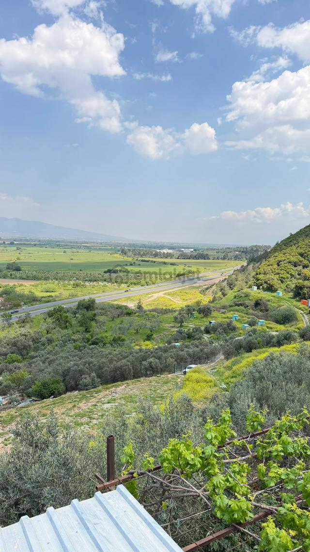 Uncu Bozköy Mh Eşsiz Manzara 4 Dönüm Ve Ruhsat Lı Ev 3