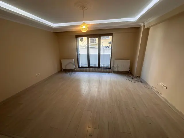 Çeliktepe Adatepe Teras'da Metroya Yakın, 2+1 Kiralık Lüks Daire 1