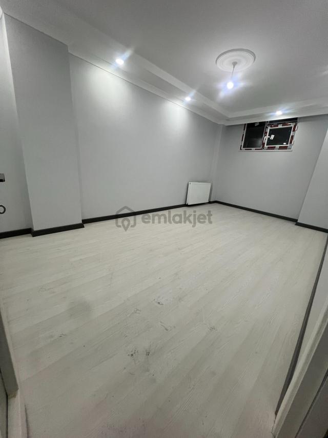 Peker İnşaat Tan Sıfır Daire Merkez De 2+1 Bahçe Kat Sıfır Bina 4