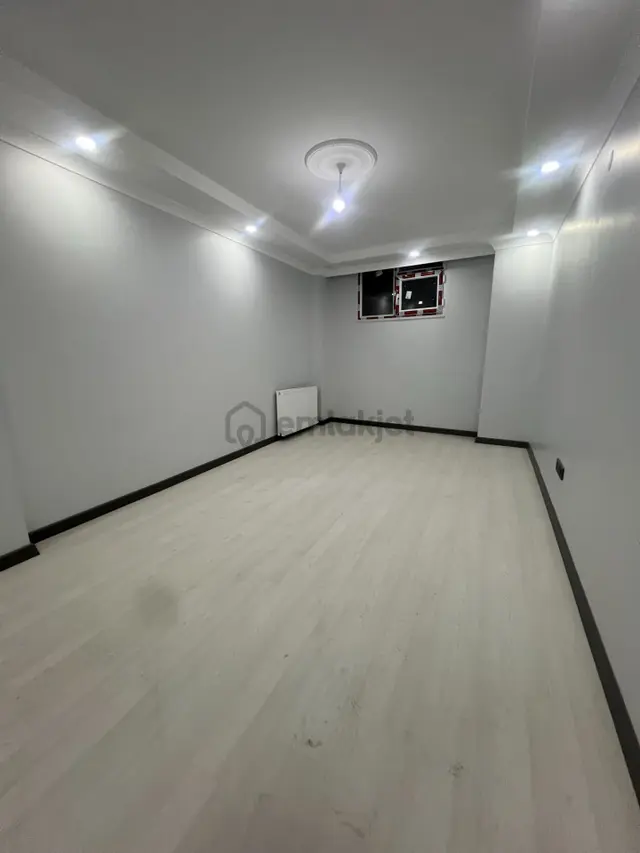 Peker İnşaat Tan Sıfır Daire Merkez De 2+1 Bahçe Kat Sıfır Bina 5