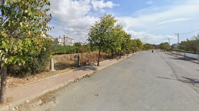 Silivri Cumhuriyet Mahallesi 1053 M2 Villa İmarlı Arsa 4