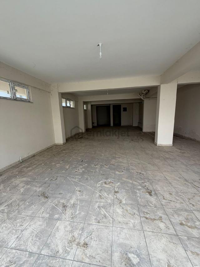 Muratlı İstiklal Mah. Satılık 238 Metre Kare Dükkan 2