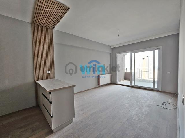 Win'den Çeşmeli'de Sosyal Donatılı Satılık 1+1 Daire 3