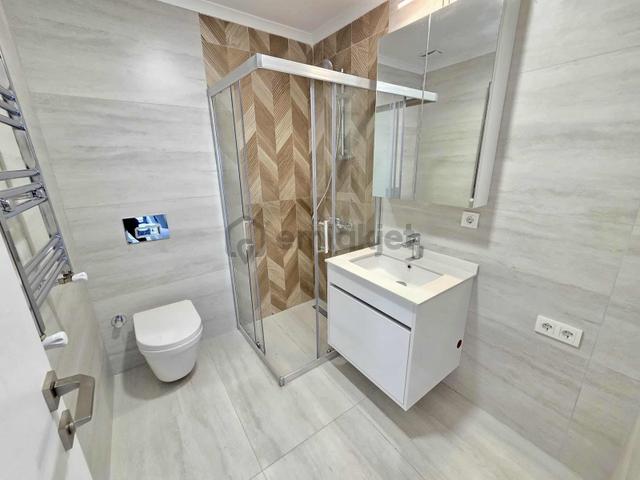 Bostancı Güvenlikli Sitede Arakat 2+1 Satılık Daire 4