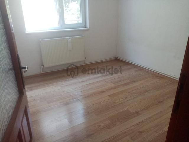 Balıkesir Altıeylül 2.gündoğan Mah.demirdağ Emlaktan Kiralık 2+1 Daire. 4
