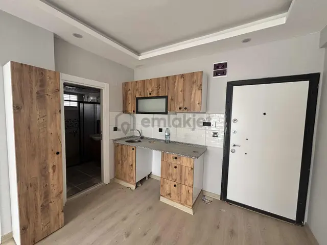 Gültepe`de~gelincik~caddesinde~yatırımlık~1+1~balkonlu~kaçmaz 2