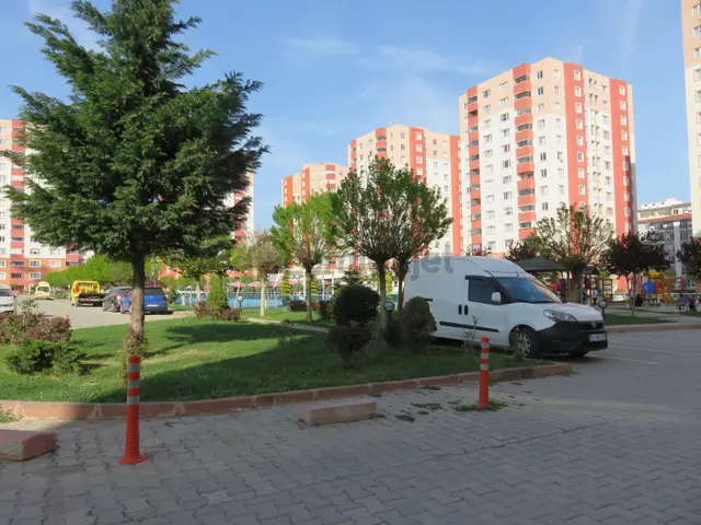 Site İçi Kiralık 3+1 Daire 4