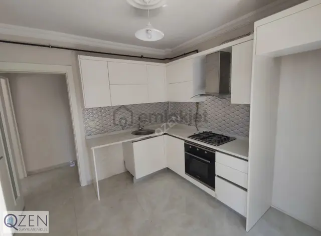 Q'zen Den Merkezi Konumda 110 M2 2+1 1