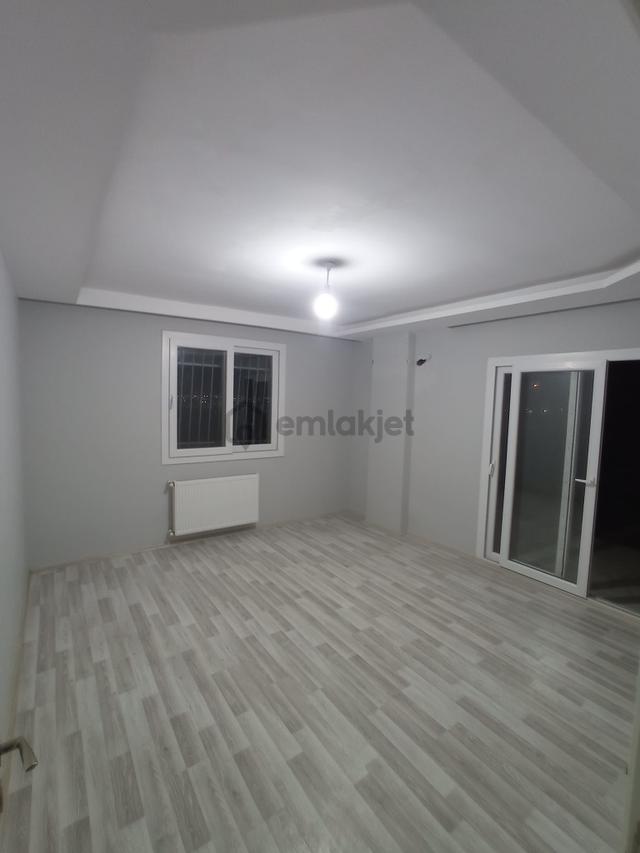 Adana Sarıçam Elifsu Mahallesinde Sarıçam Belediye Emniyete Yakın Konumda 2+1 Kombili Kiralık 2