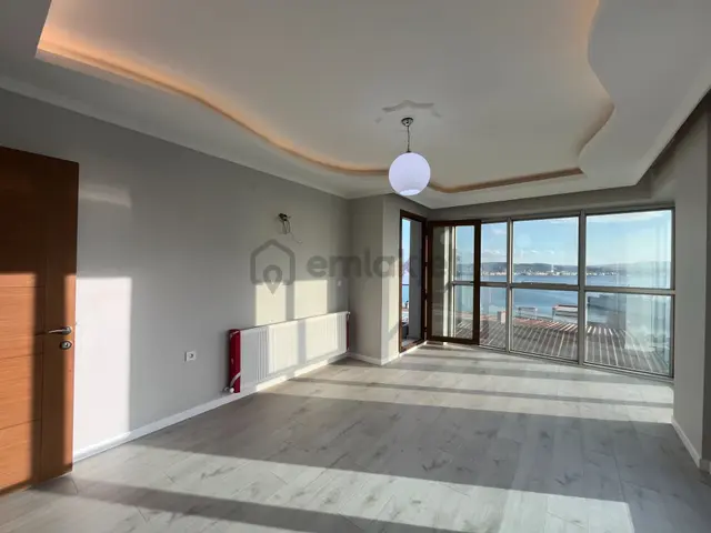 Naldöken İzban Yakını Deniz Manzaralı E.banyolu 3+1 Satılık Daire 2