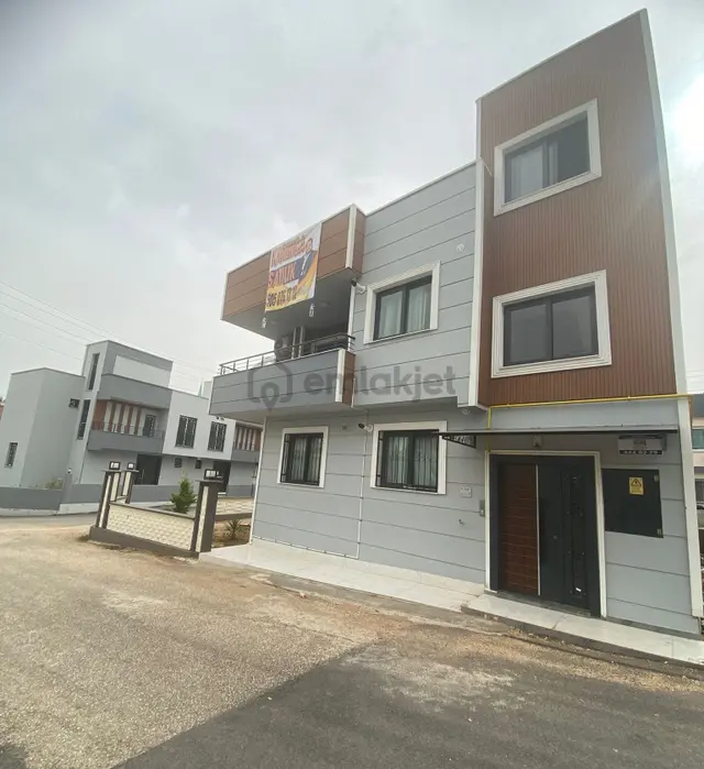 Karınca'dan Merkezde Kaçırılmayacak 2 Katlı Müstakil Ev Fırsatı 2