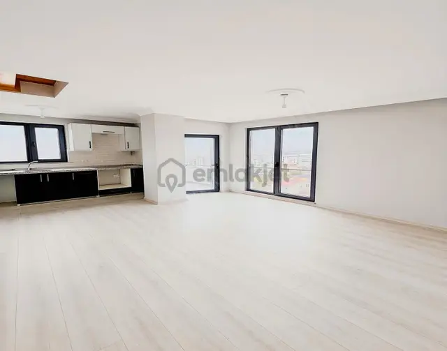 3mden 2 Banyo 1 Ebeveyn Banyolu 140m² Yüksek Kredi 3,5+1 Daire 2