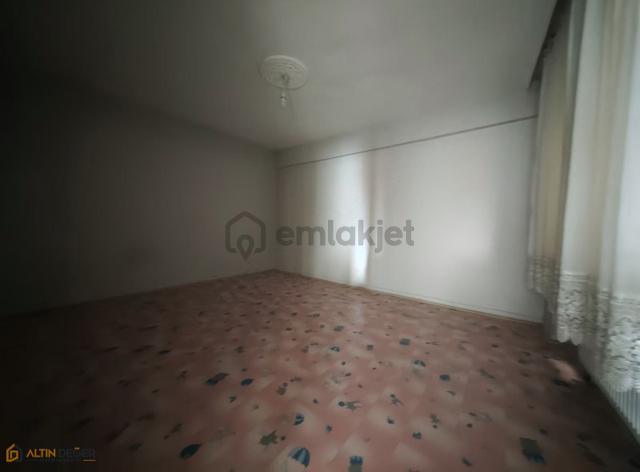 Kurtuluşta Odaları Bağımsız 3+1 Kiralık Daire 4