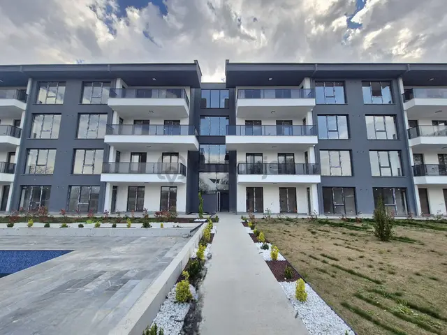 Dıalog Myra Dan Şemikler Mahallesi Nde Satılık Daire 3
