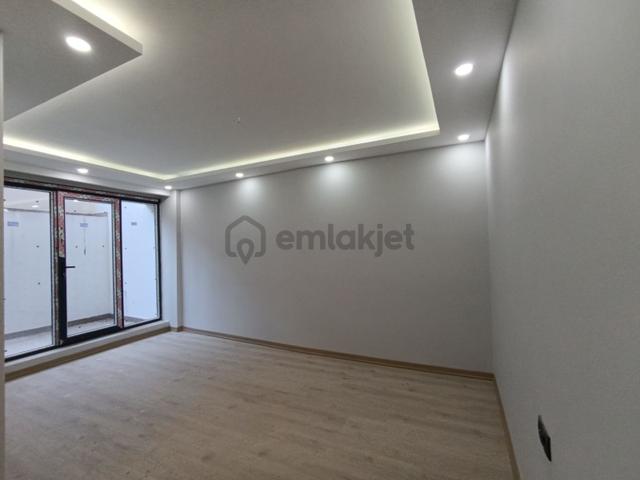 Çekmeköy Merkez Mahallesi Satılık 3+1 Tapu Masrafsız Daire 3