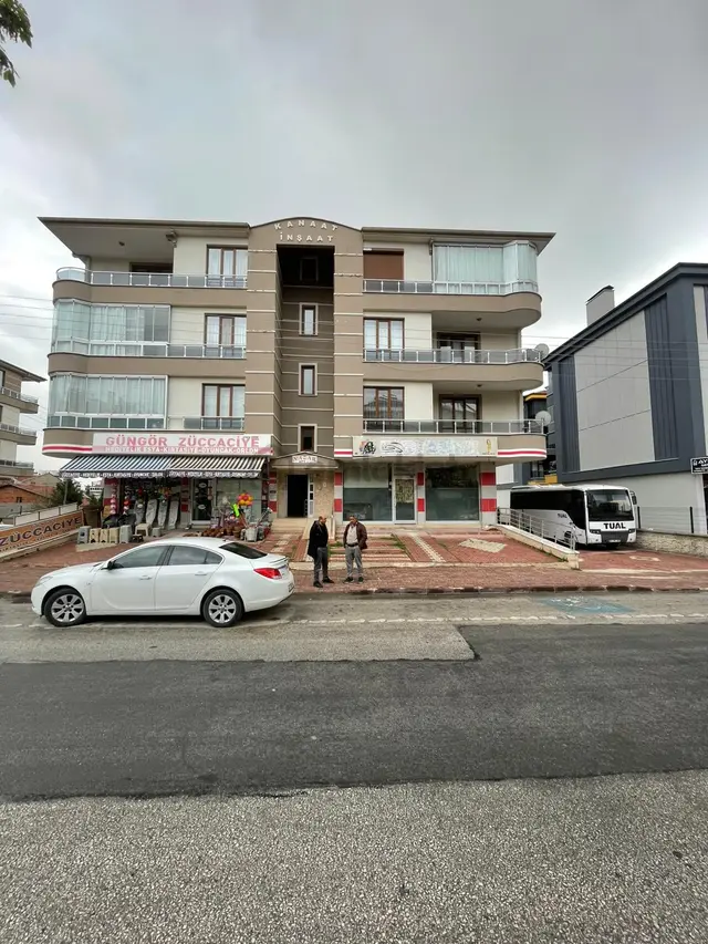Konya Nın Yeni Gözdesi Hocacihan Da Geniş Bakımlı 3+1 Daire 170 M2 2
