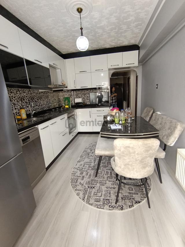 Sincan Ahievrn Mhde 3+1 Ara Kat Bağımsız Full Yapılı 125m2 Ön Cephe Daire 3