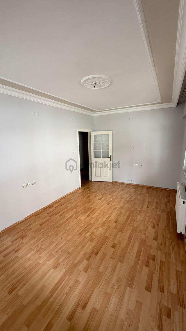 Ankara Polatlı Şehitlik Mahallesinde 3+1 Satılık Daire 4