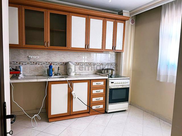 Yenimahalle Merkez Kordonboyu,ragıp Tüzün Cadde Yakını 6+1 Dublx 4