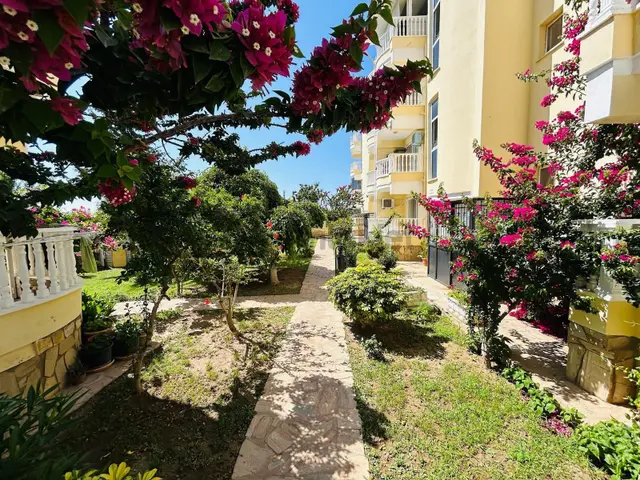 Didim Denize Yakın Havuzlu Site İçinde 3+1 Eşyalı Dubleks Satılık Daire 3