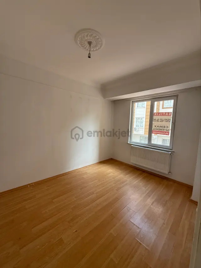 Yeditepe Erdem Koleji Yakını Site İçrrisinde Satılık 2+1 Daire 4