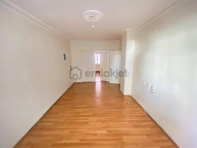 Mç Emlak'tan Mareşal Çakmak Mah. Satılık 3+1 Yapılı Daire 4