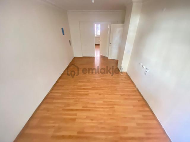 Mç Emlak'tan Mareşal Çakmak Mah. Satılık 3+1 Yapılı Daire 5