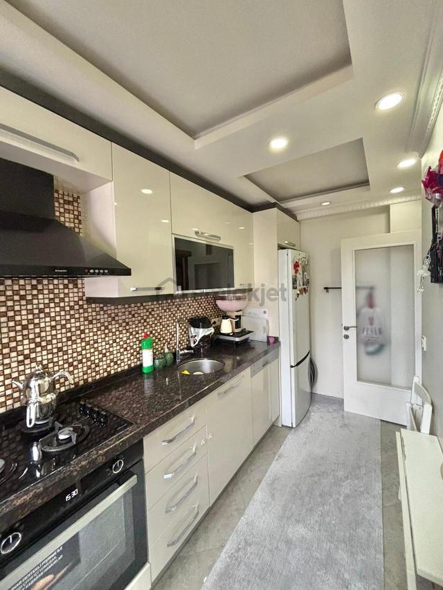 Loft'tan Yeşilov Mah 2+1 75m2 Ön Cephe Köşe Bina 3.kat Satılık Daire 5