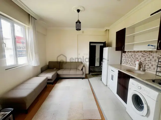 Remax Yeni Gayrimenkul´den Kiralık 1+1 Eşyalı Daire 3
